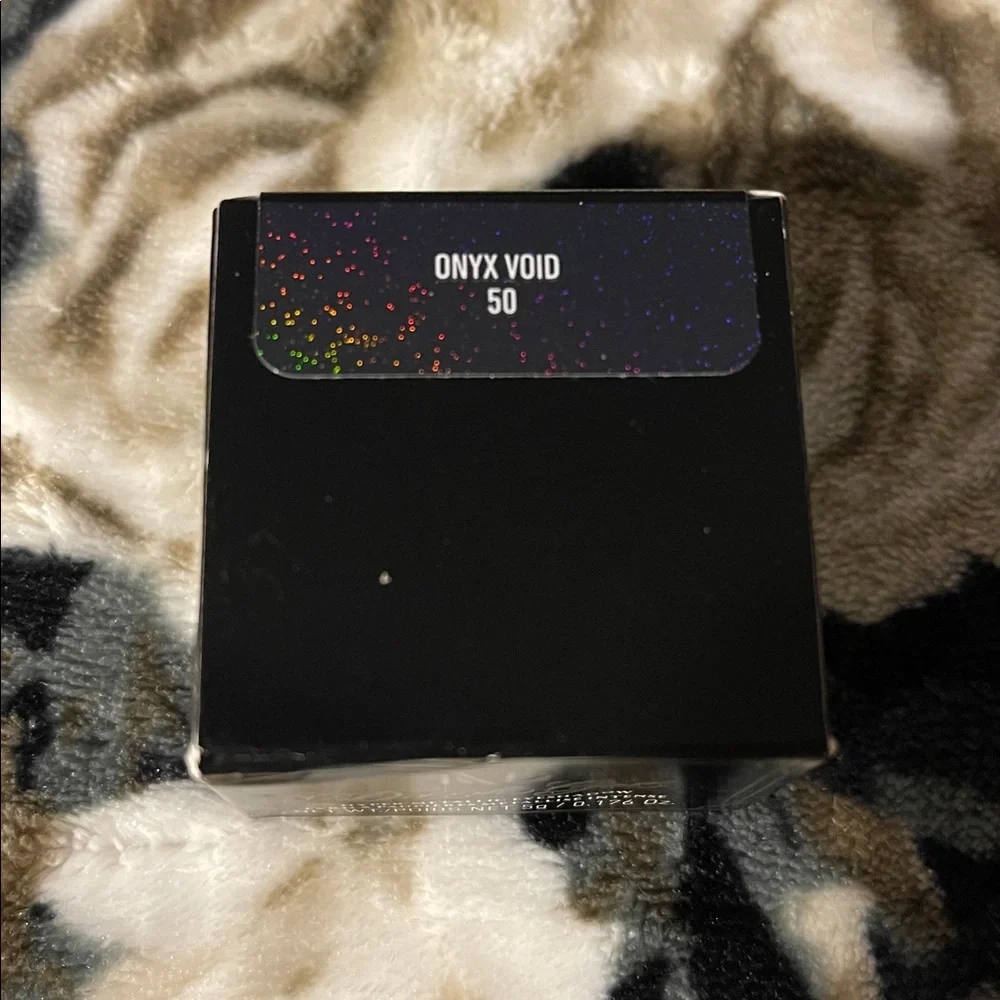 KVD Onyx Void 50 Dazzle Gel Hyper-Metallic Vegan Eyeshadow